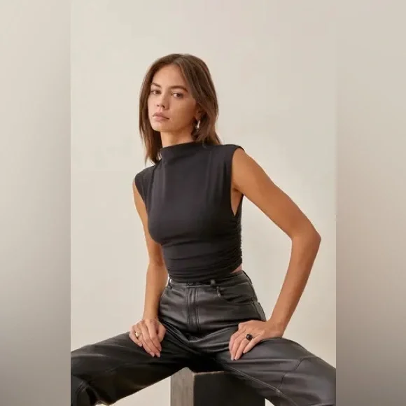 Reformation Lindy Knit Top - Picture 2 of 9